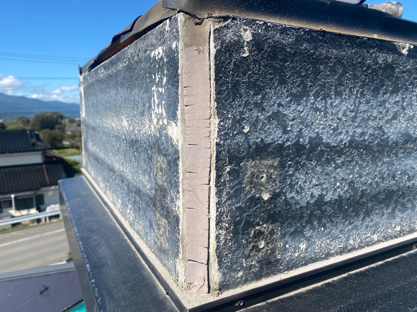 工程1-3 古いシーリングの撤去作業