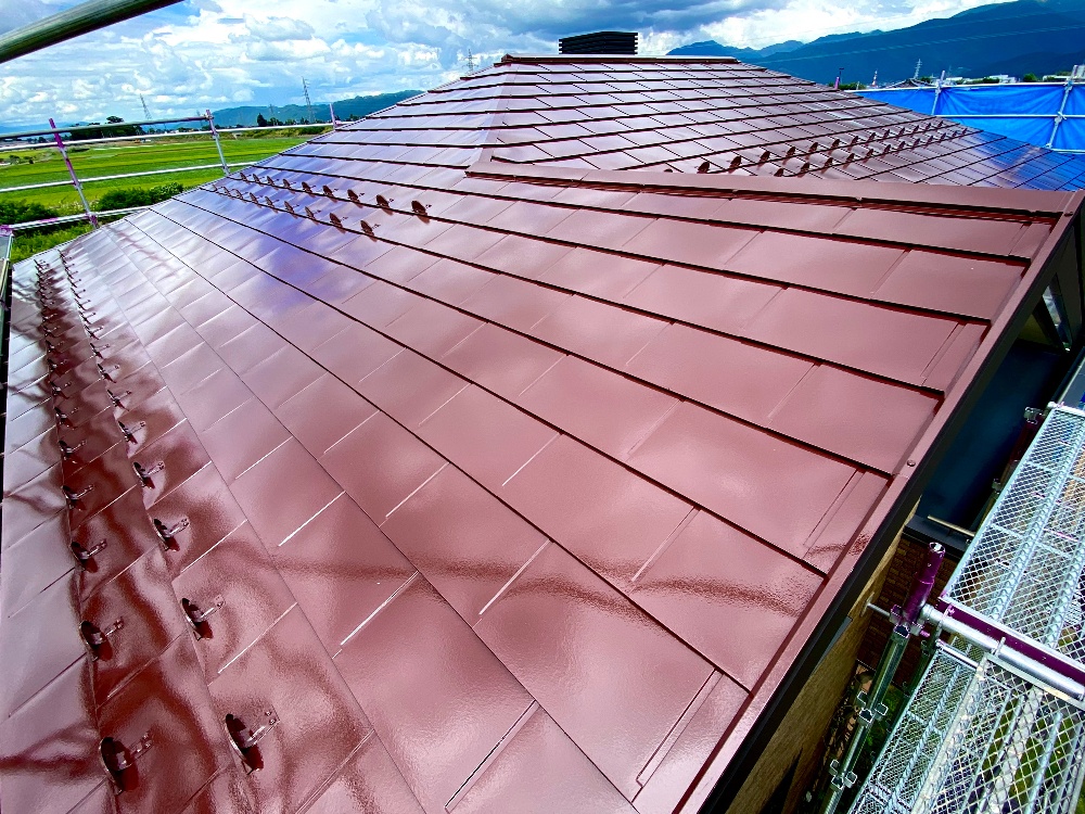 工程4-2 屋根塗装完了の状態