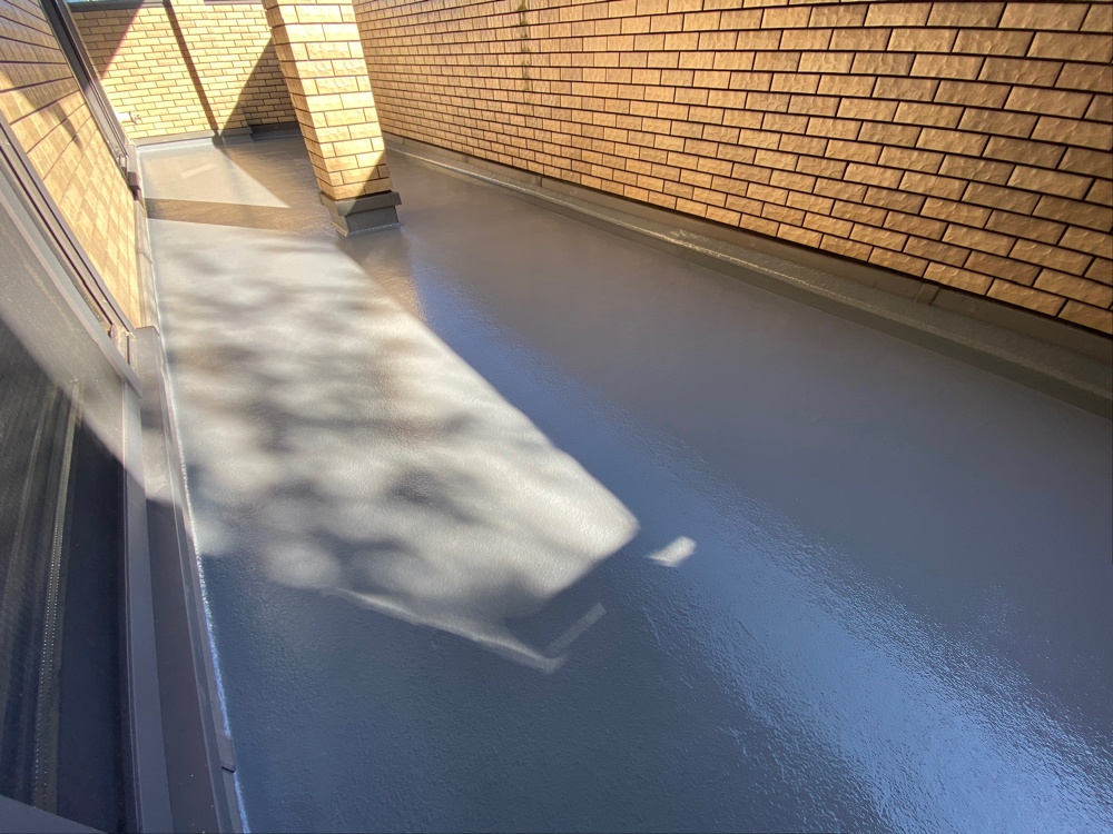 工程4-3 トップコート1回目塗装完了