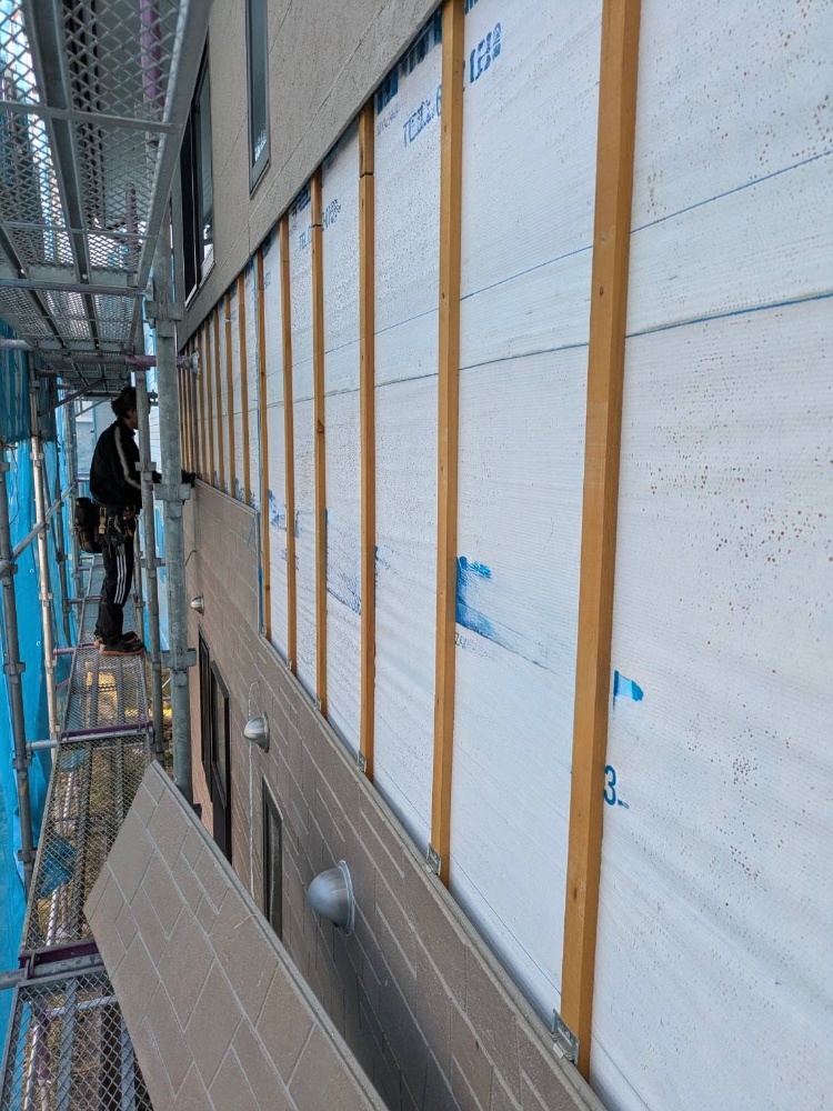 工程2-2 錆・旧塗膜除去と鋼材素地の露出