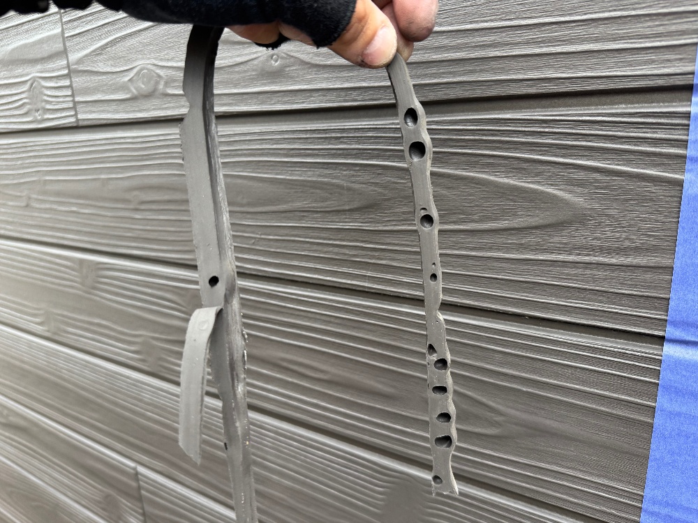 工程2-4 コーキング撤去