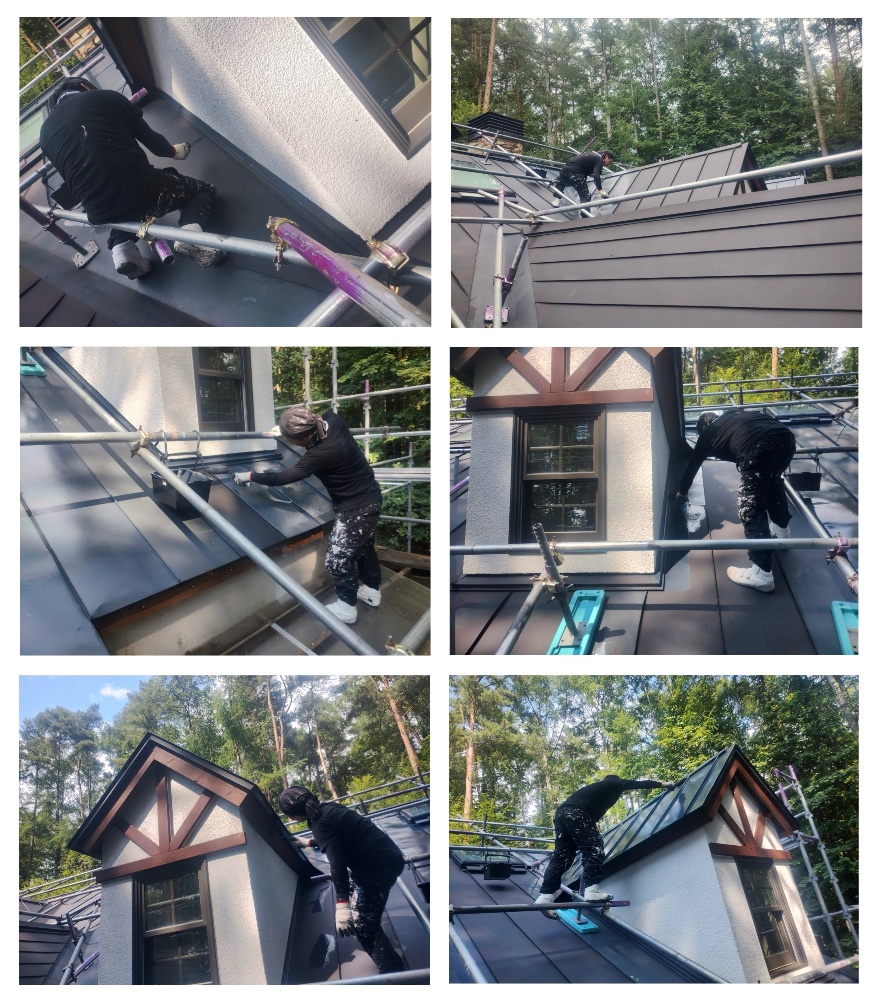 屋根の中塗り作業