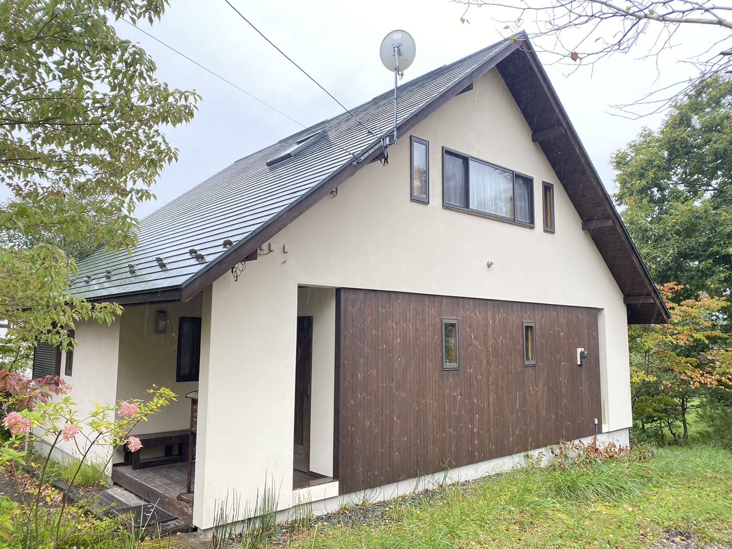 北杜市 Y様邸 全塗装工事 施工前の外観